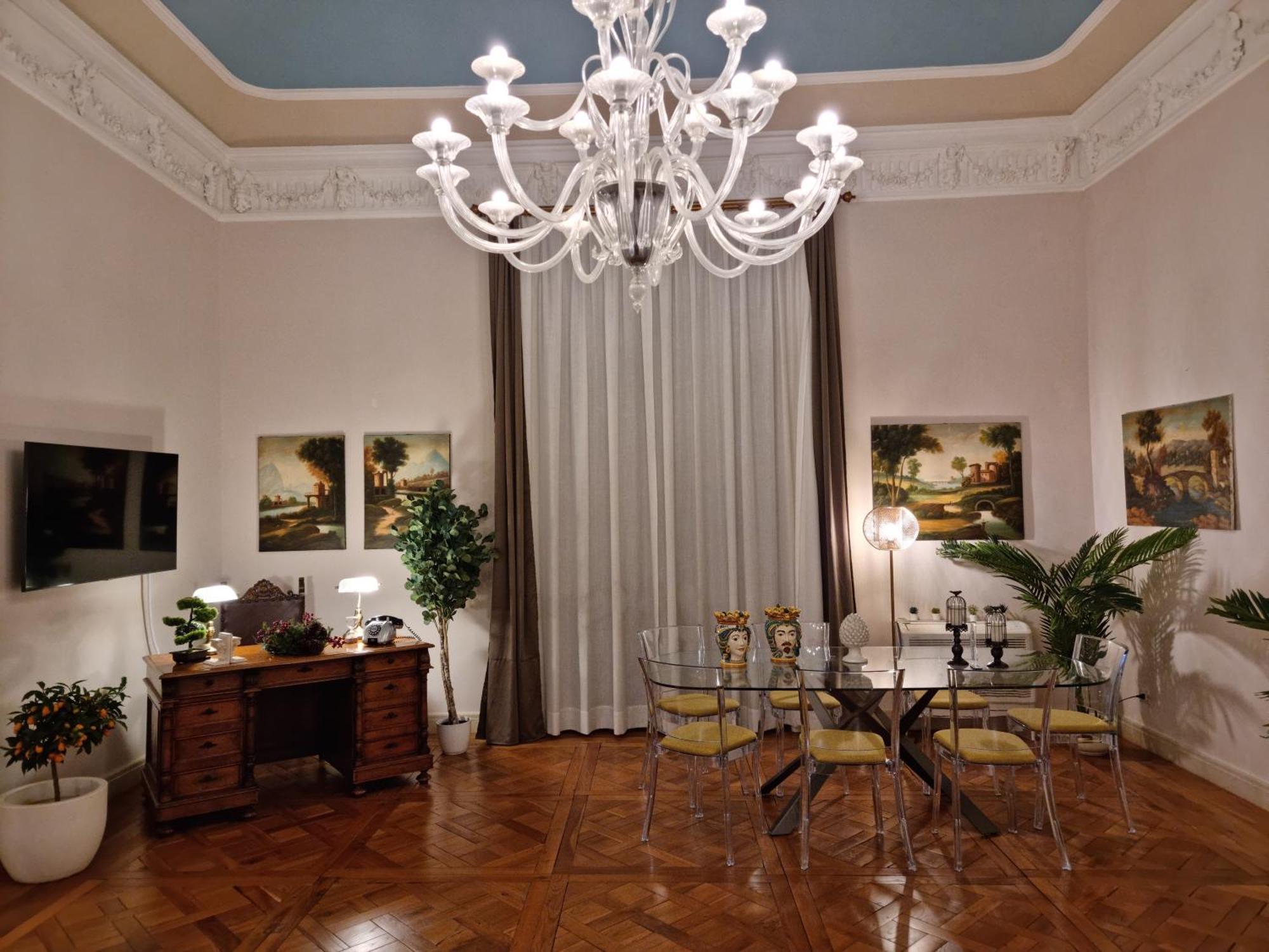 Luxury Historic Residence With Heated Pool Near Catania, Taormina, The Sea And Mount Etna Giarre Exterior foto